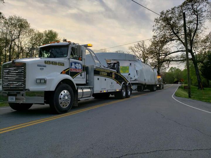 I40 Truck Repair Dickson, TN